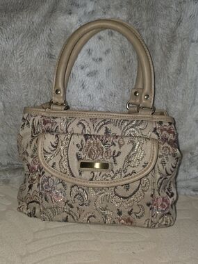 Vintage Floral Tapestry Handbag Satchel Woven Flower Pattern